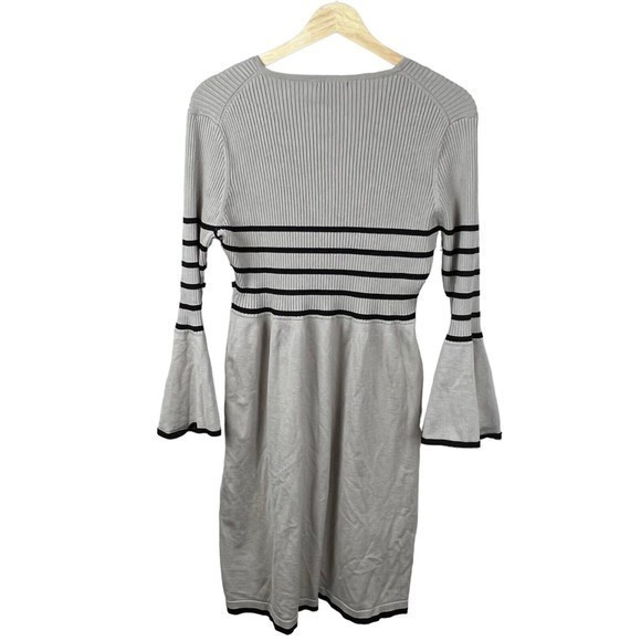 Calvin Klein Womens Tan Black Striped Bell Sleeve V Neck A-line Knit Dress Large - Picture 2 of 4
